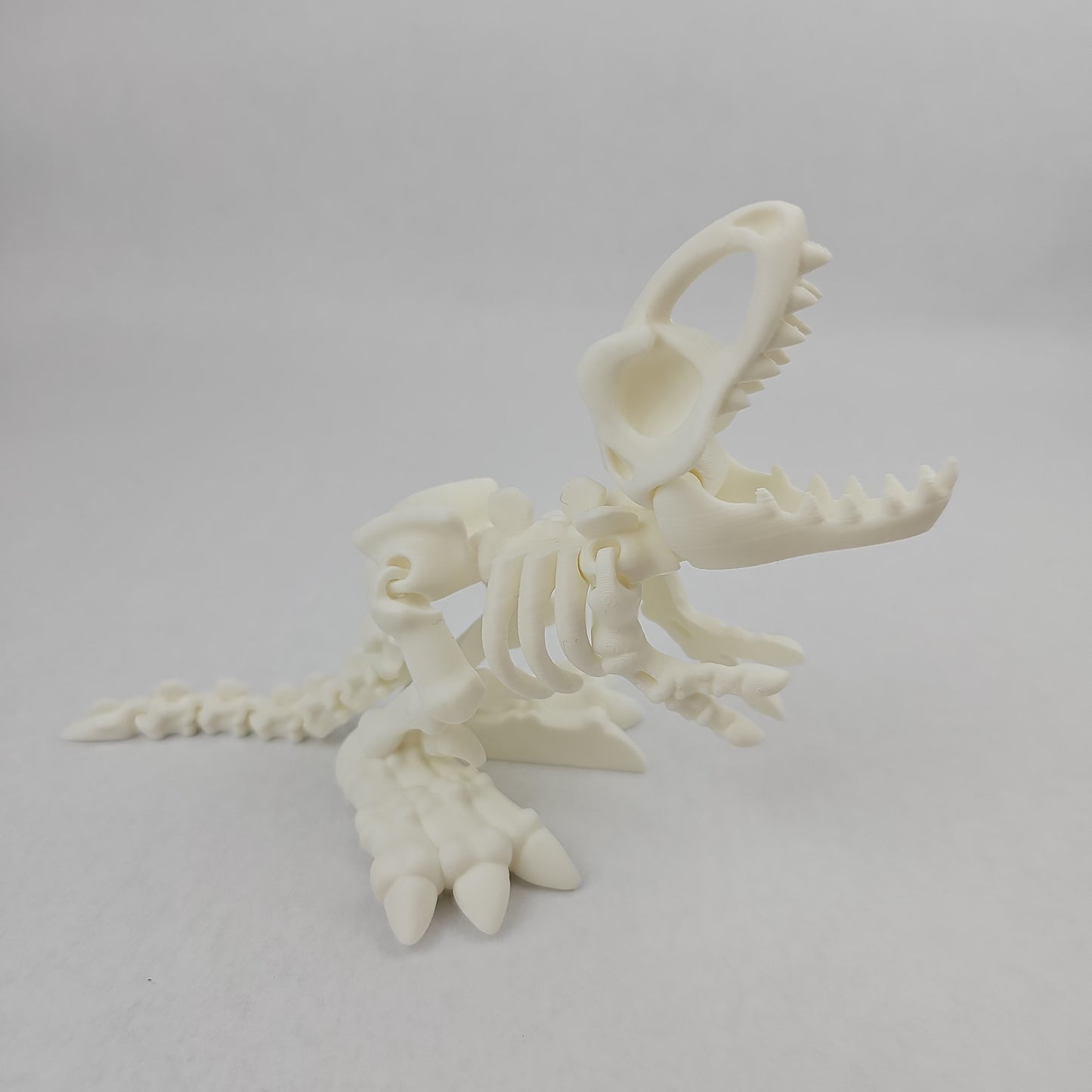 Articulating T-Rex Dinosaur - 7" Long x 4" Tall